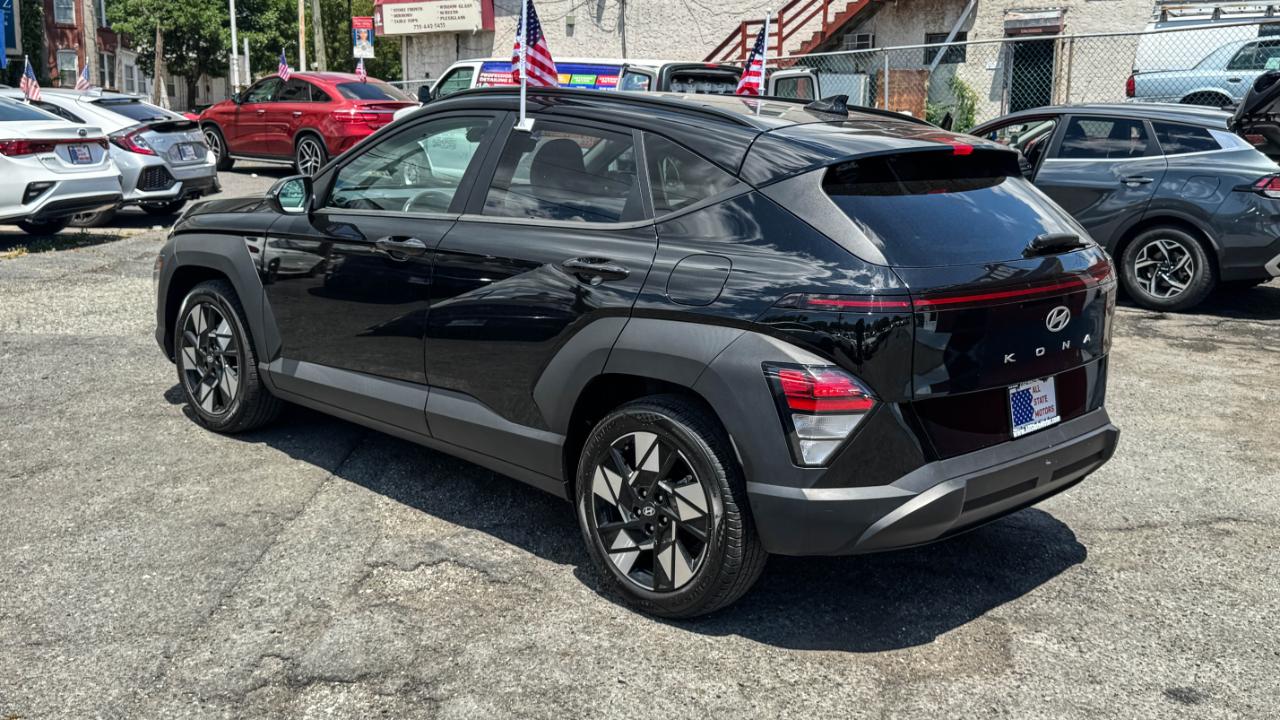 Hyundai Kona SEL FWD 2024