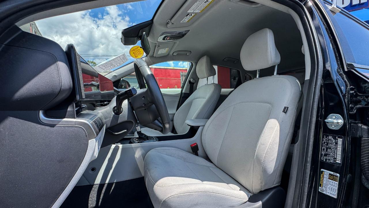 Hyundai Kona SEL FWD 2024
