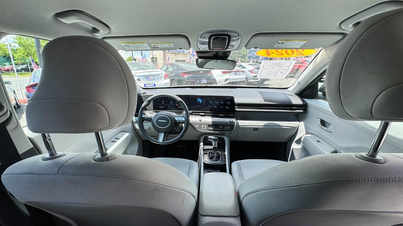 Hyundai Kona SEL FWD 2024