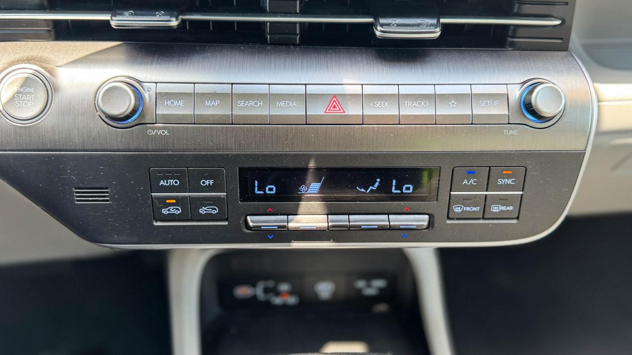 Hyundai Kona SEL FWD 2024