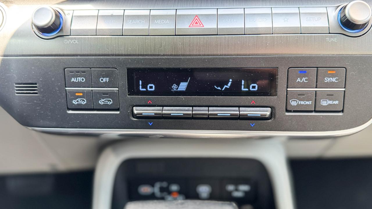 Hyundai Kona SEL FWD 2024