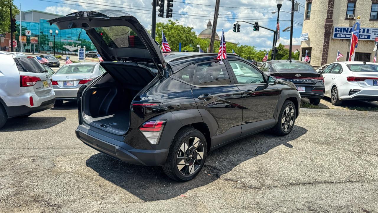 Hyundai Kona SEL FWD 2024