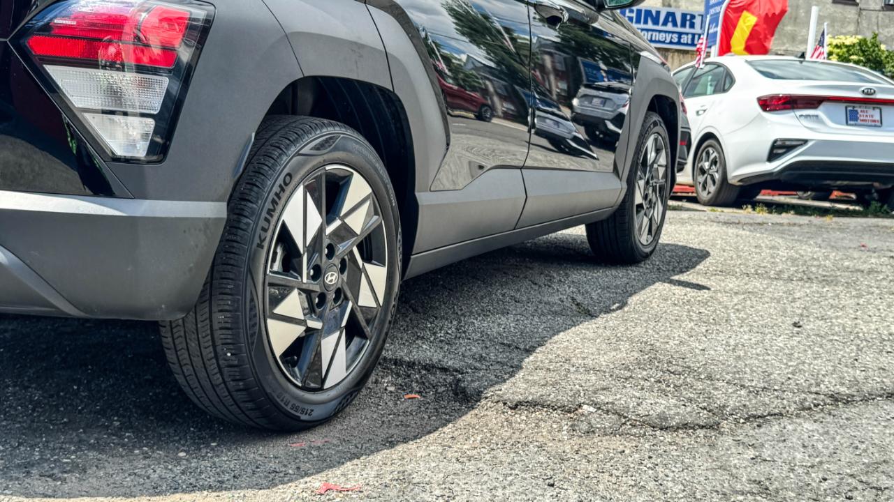 Hyundai Kona SEL FWD 2024