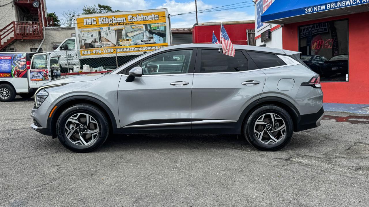 Kia Sportage LX FWD 2024