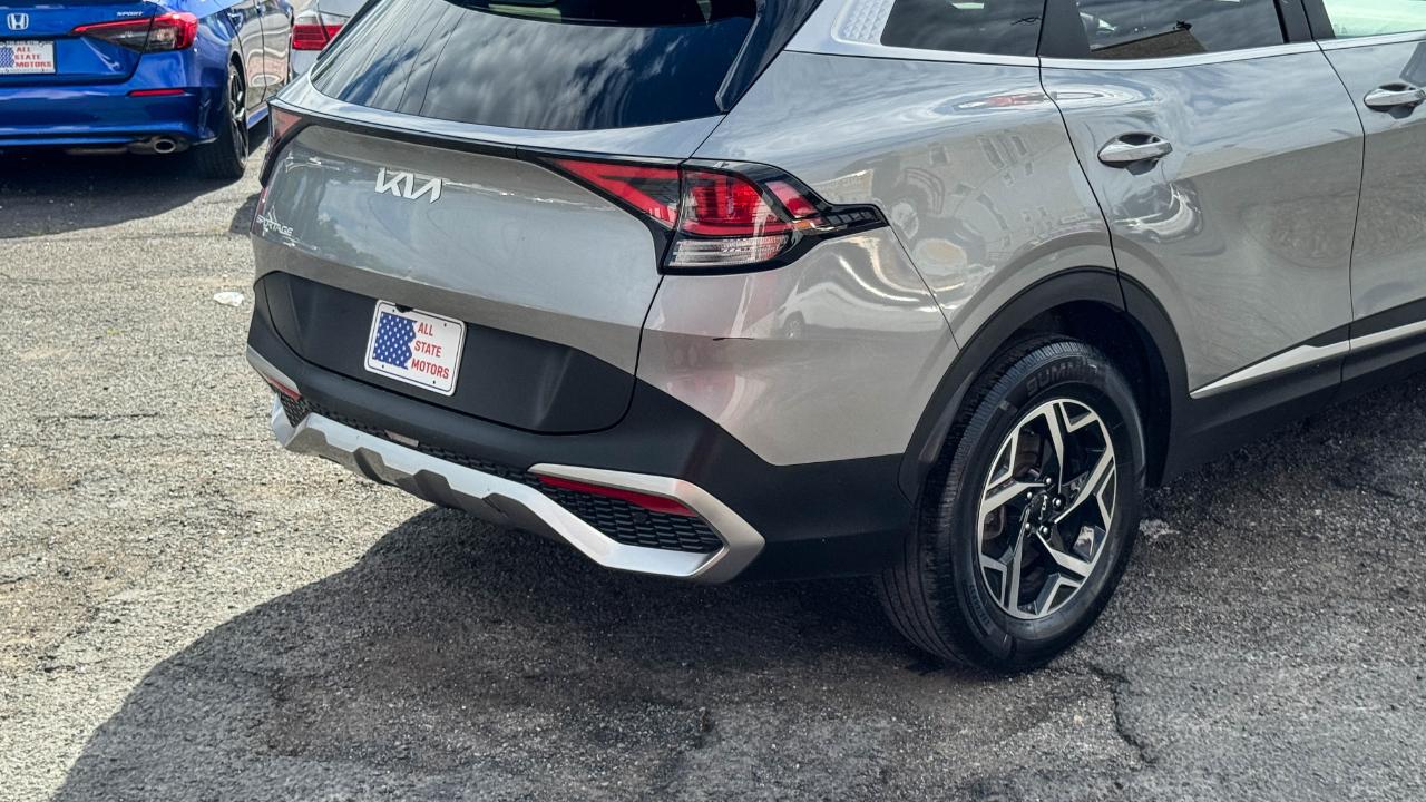 Kia Sportage LX FWD 2024