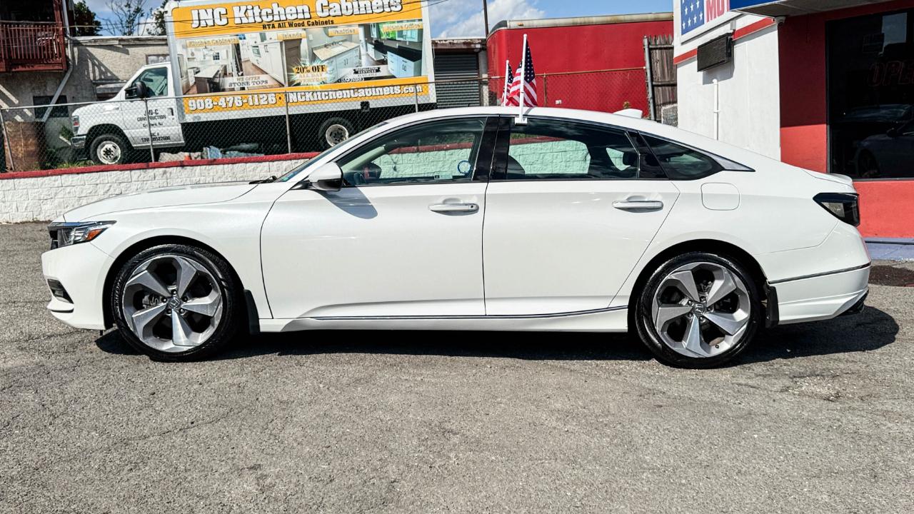 Honda Accord Sedan Touring 2.0T Auto 2020