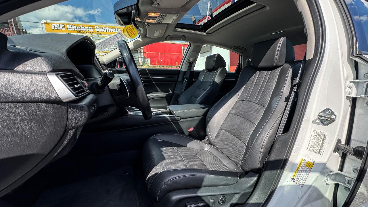 Honda Accord Sedan Touring 2.0T Auto 2020