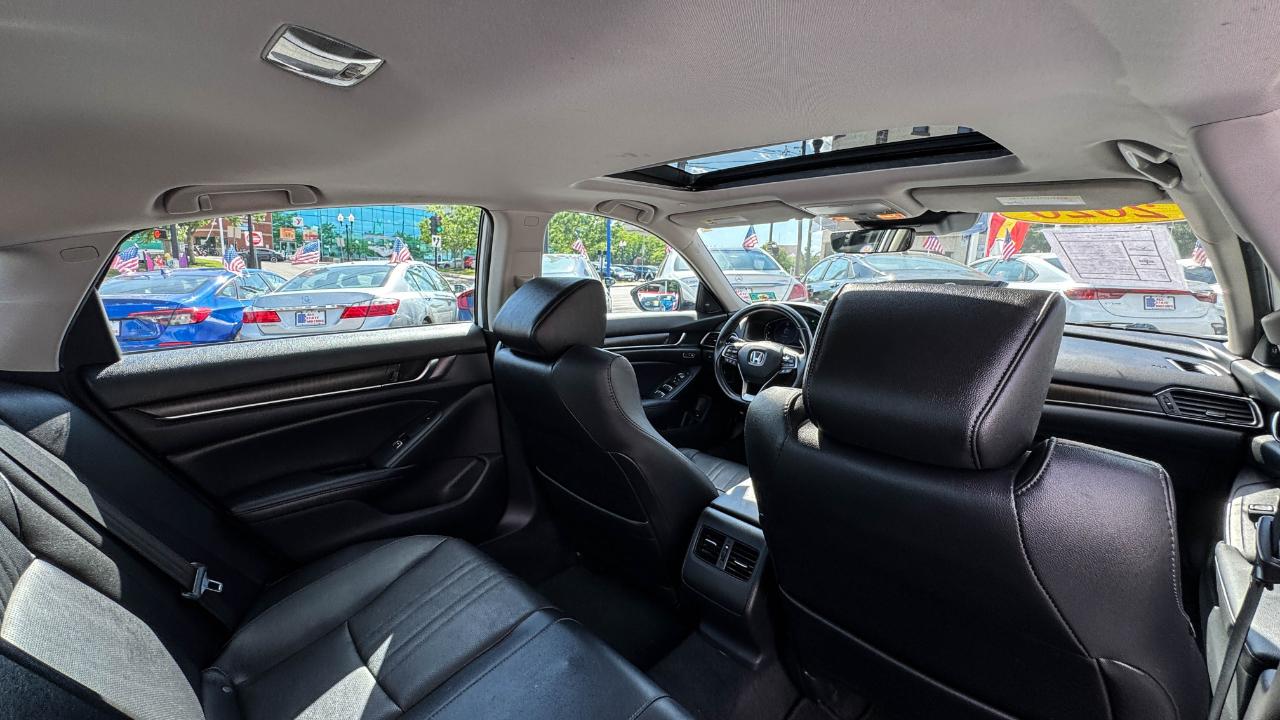 Honda Accord Sedan Touring 2.0T Auto 2020