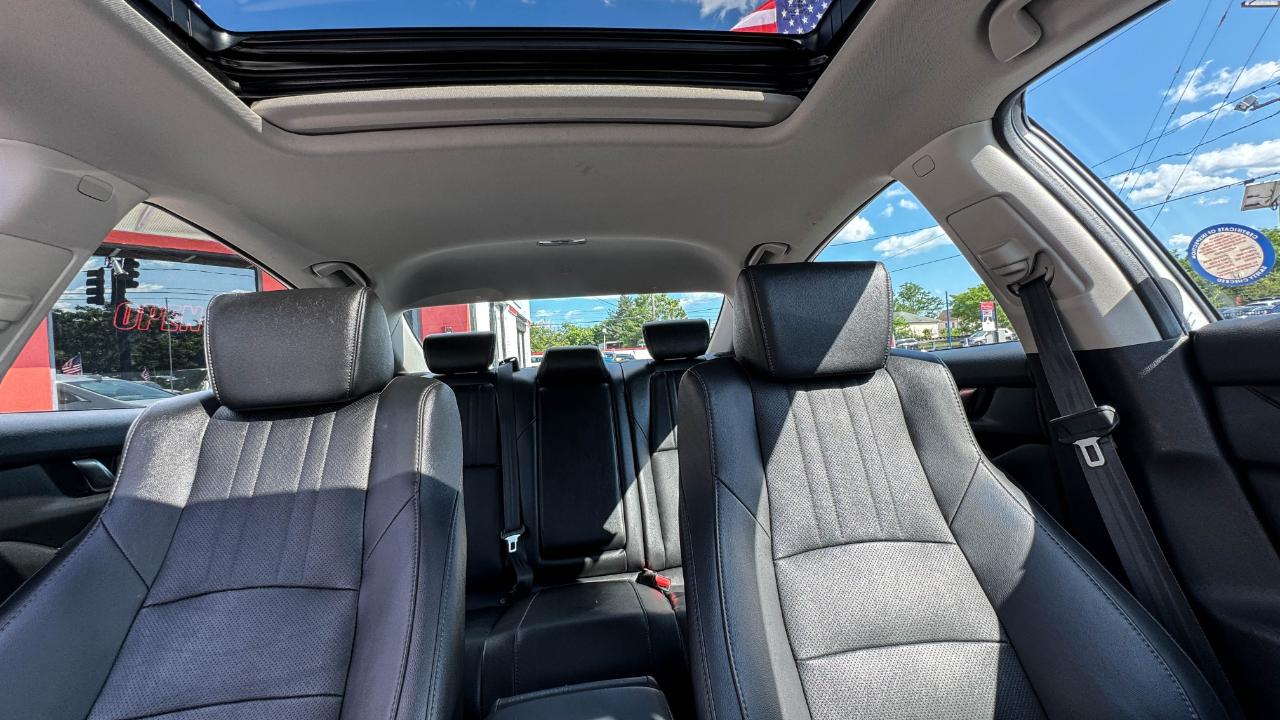 Honda Accord Sedan Touring 2.0T Auto 2020