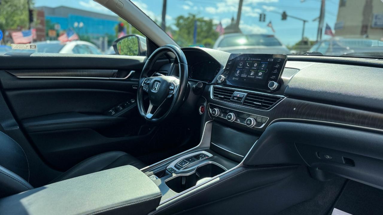 Honda Accord Sedan Touring 2.0T Auto 2020