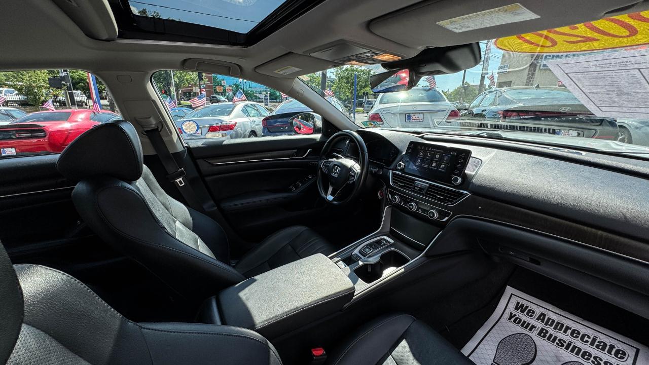 Honda Accord Sedan Touring 2.0T Auto 2020