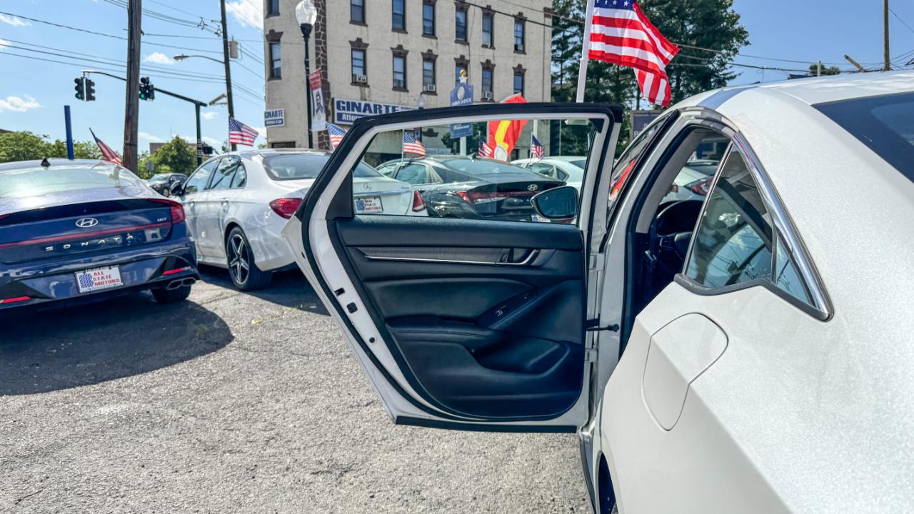 Honda Accord Sedan Touring 2.0T Auto 2020