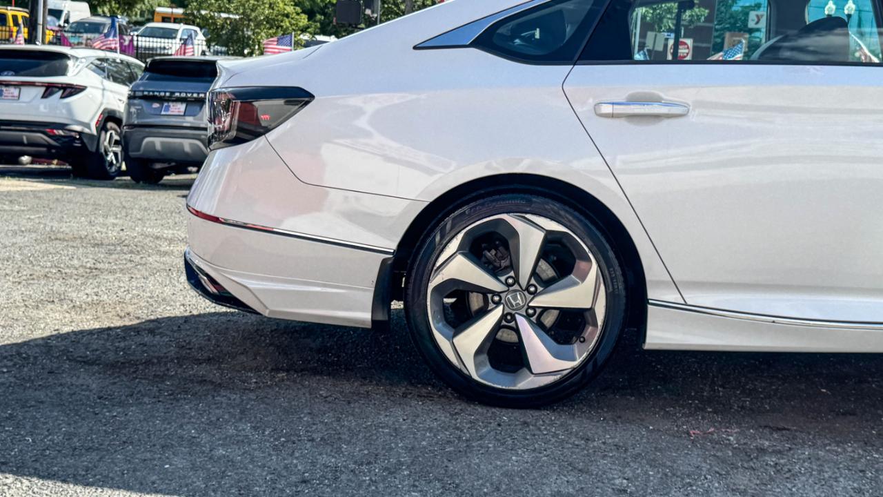 Honda Accord Sedan Touring 2.0T Auto 2020