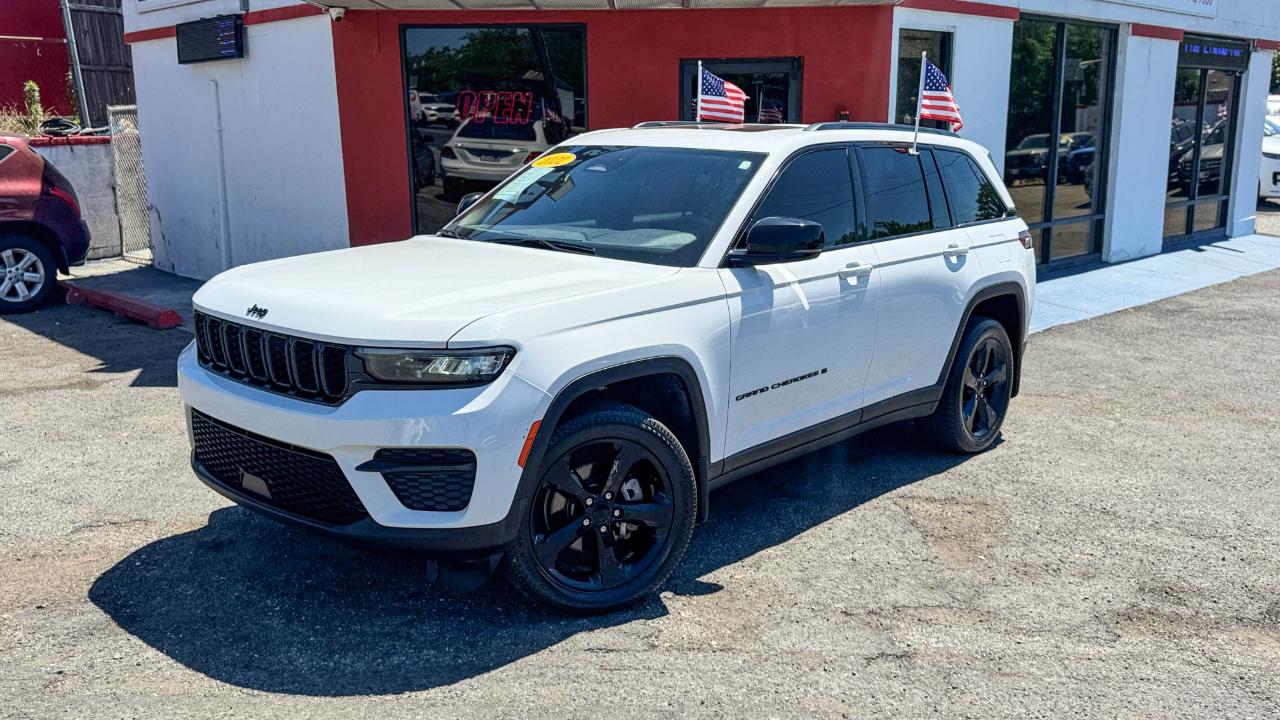 Jeep Grand Cherokee Altitude 4x4 2022