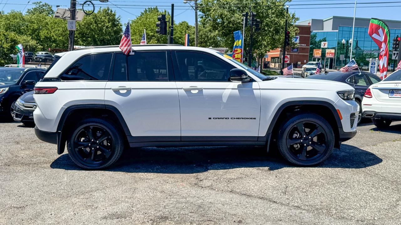 Jeep Grand Cherokee Altitude 4x4 2022