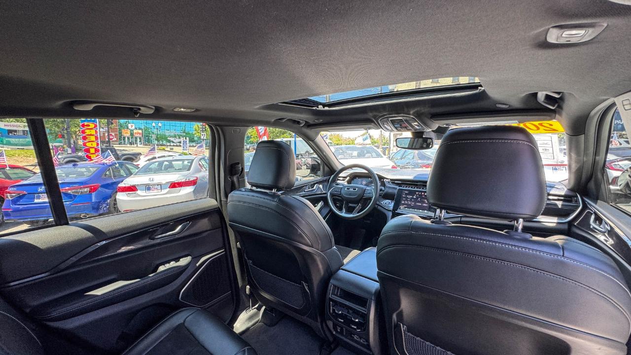 Jeep Grand Cherokee Altitude 4x4 2022