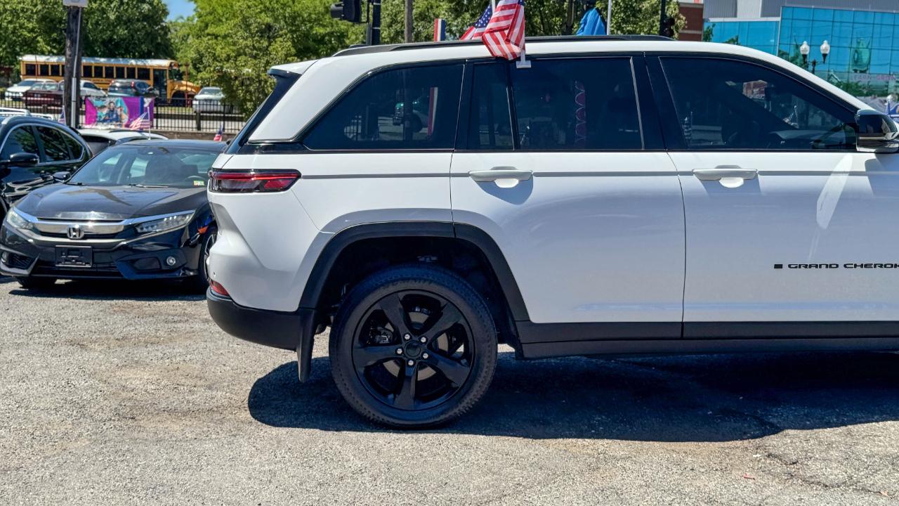 Jeep Grand Cherokee Altitude 4x4 2022