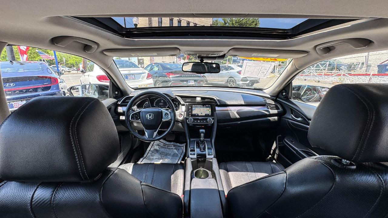 Honda Civic Sedan 4dr CVT Touring 2016