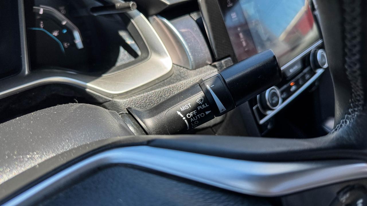 Honda Civic Sedan 4dr CVT Touring 2016