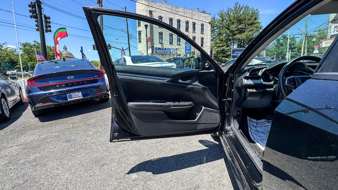 Honda Civic Sedan 4dr CVT Touring 2016