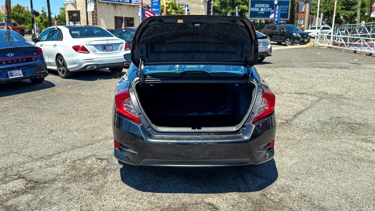 Honda Civic Sedan 4dr CVT Touring 2016