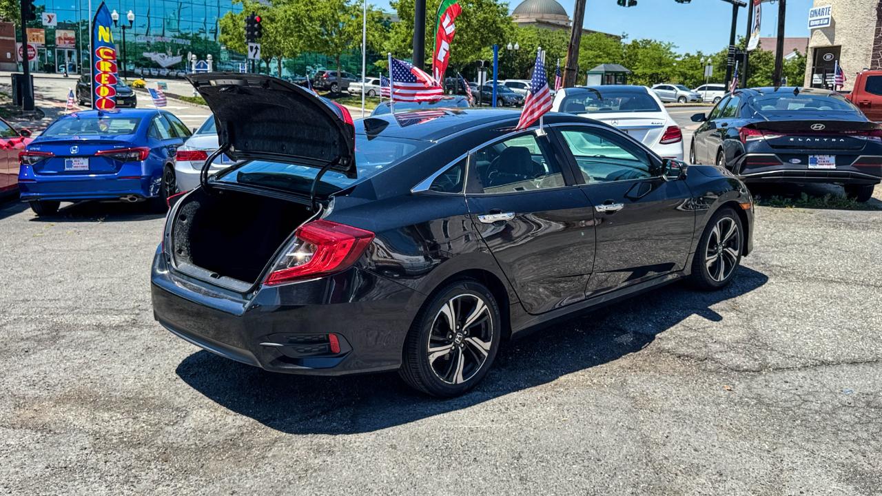 Honda Civic Sedan 4dr CVT Touring 2016