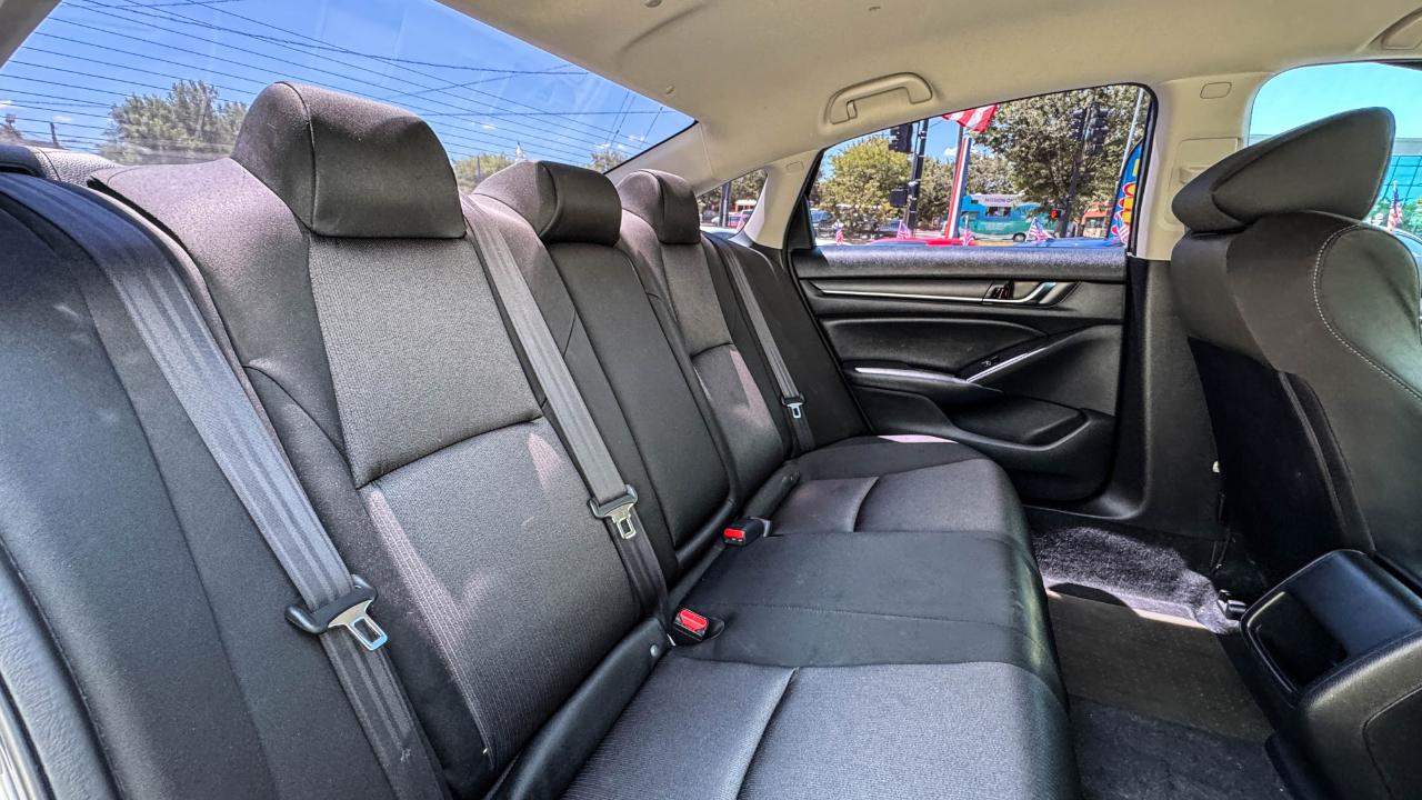 Honda Accord Sedan LX 1.5T CVT 2020