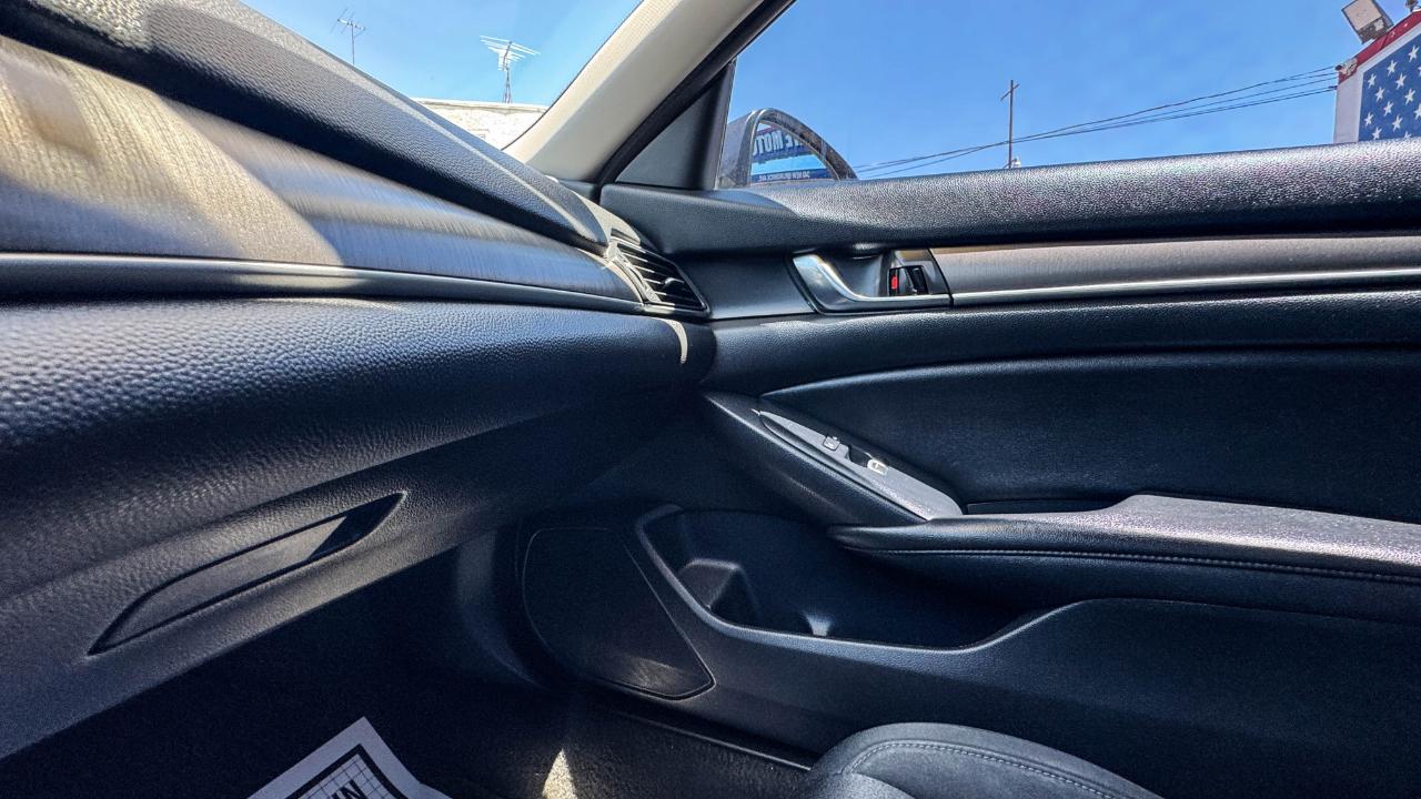Honda Accord Sedan LX 1.5T CVT 2020