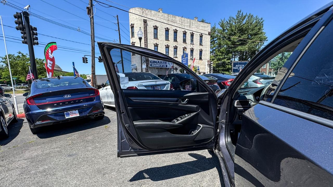 Honda Accord Sedan LX 1.5T CVT 2020