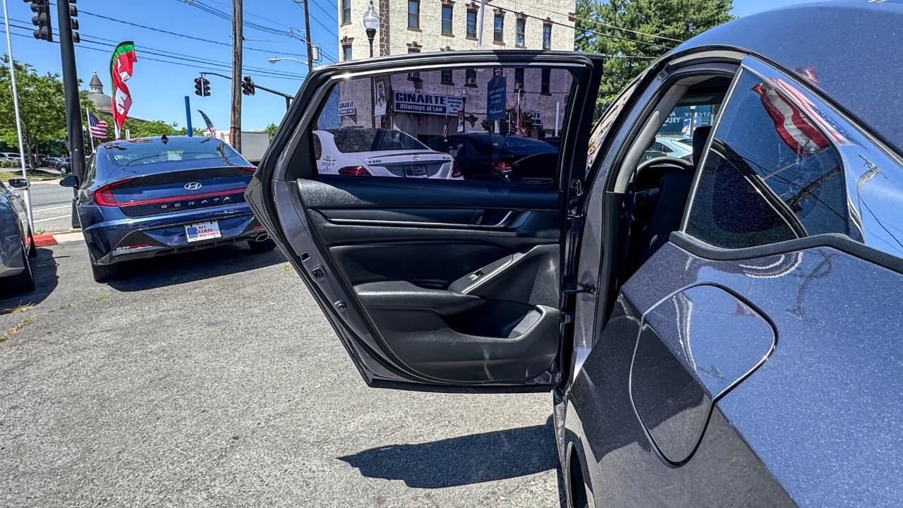 Honda Accord Sedan LX 1.5T CVT 2020