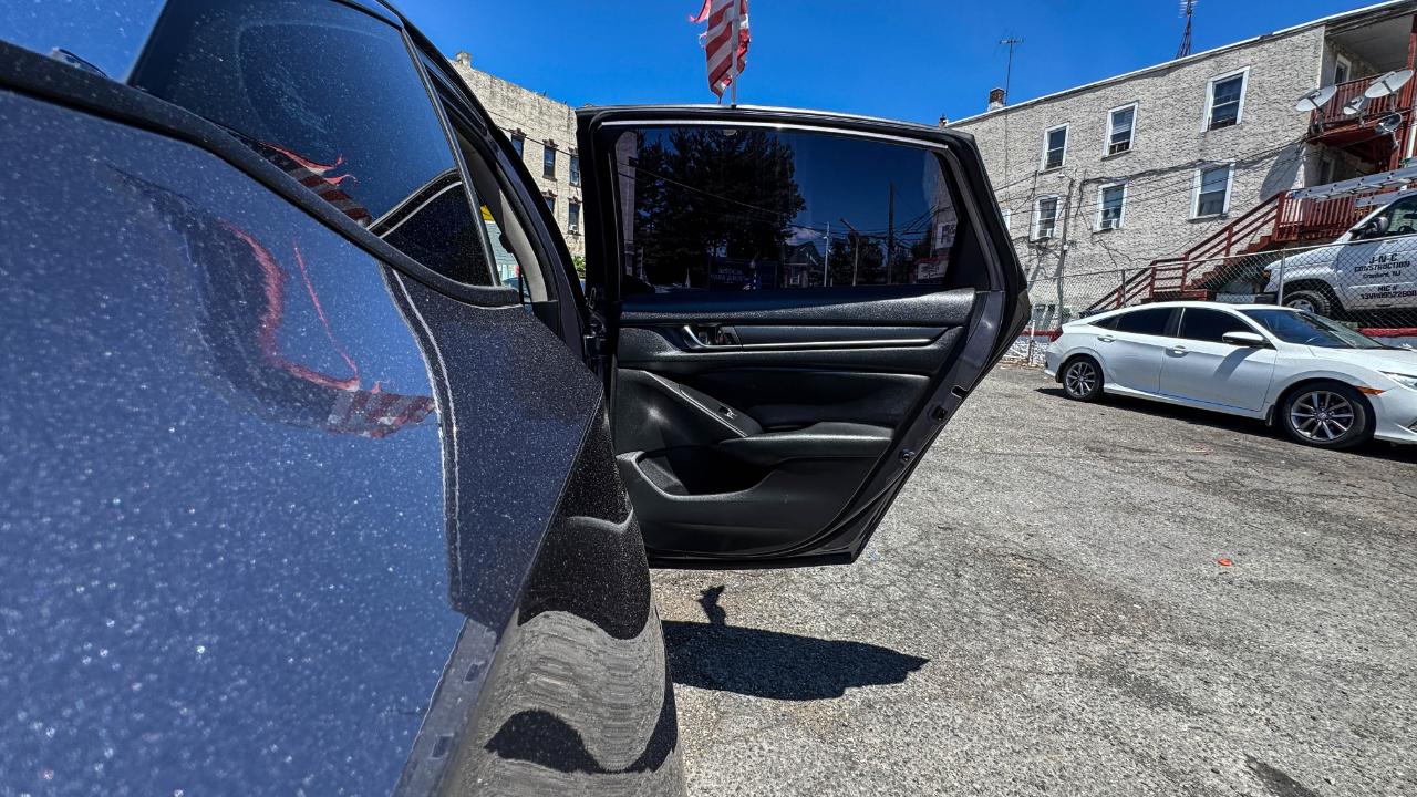 Honda Accord Sedan LX 1.5T CVT 2020