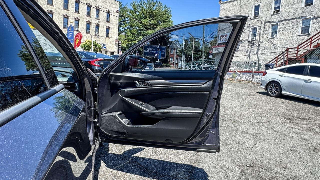 Honda Accord Sedan LX 1.5T CVT 2020