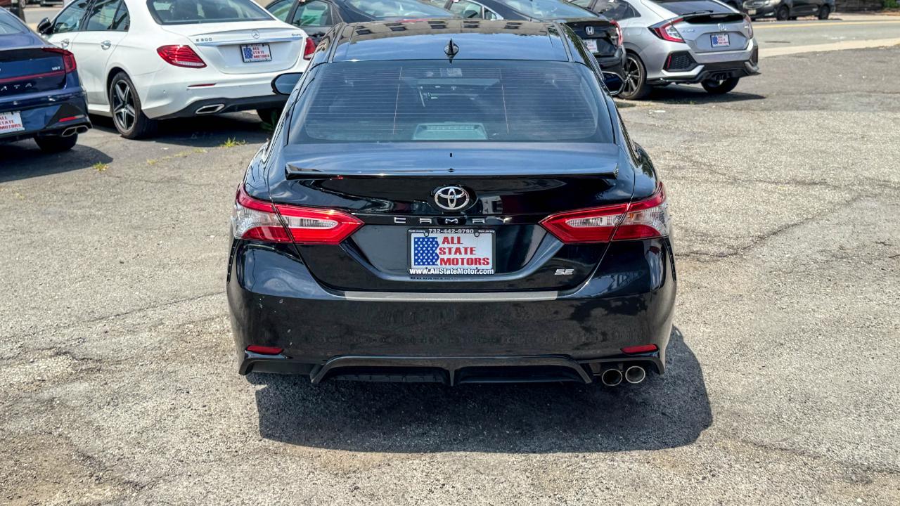 Toyota Camry SE Auto (Natl) 2019