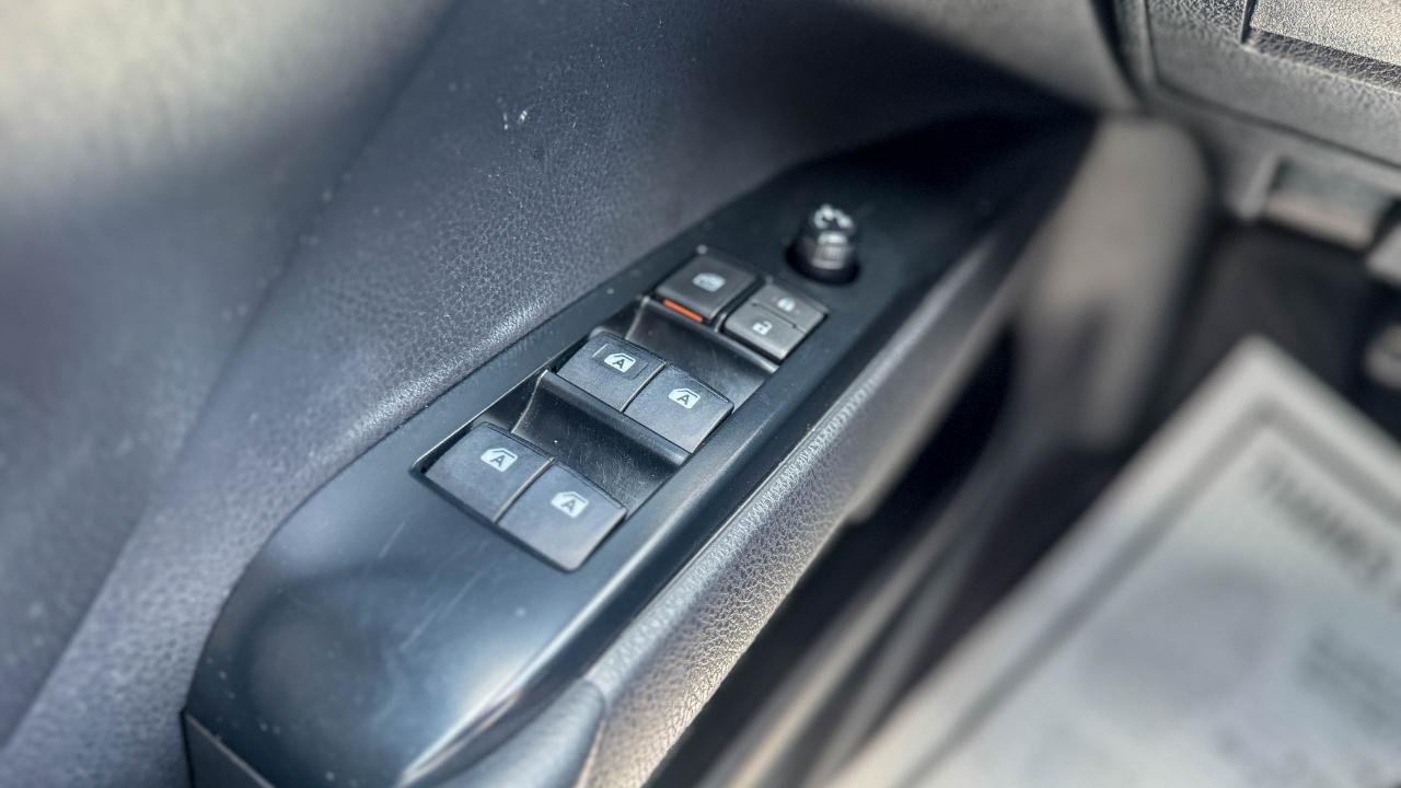 Toyota Camry SE Auto (Natl) 2019
