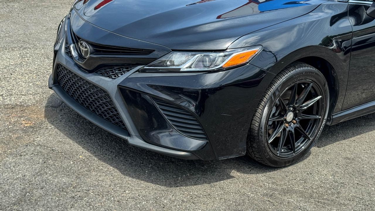 Toyota Camry SE Auto (Natl) 2019