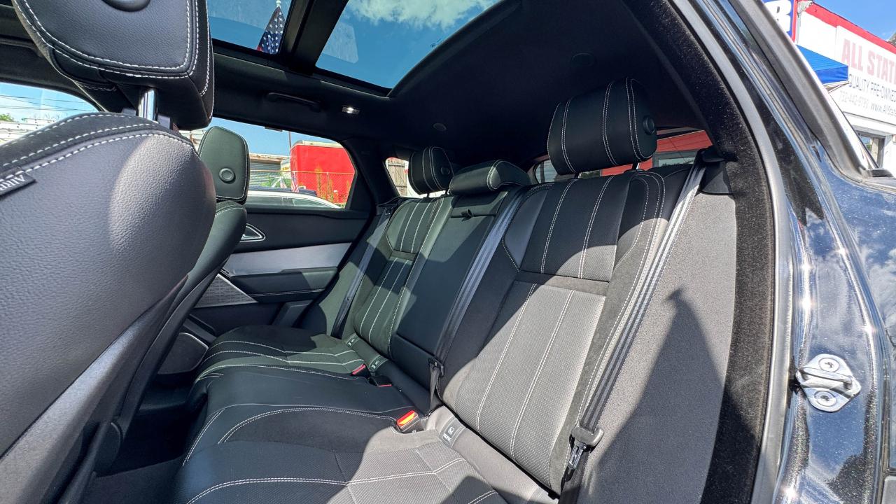 Land Rover Range Rover Velar R-Dynamic S 2021