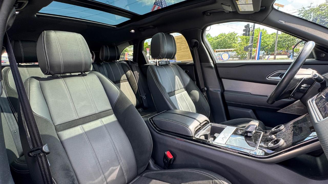 Land Rover Range Rover Velar R-Dynamic S 2021