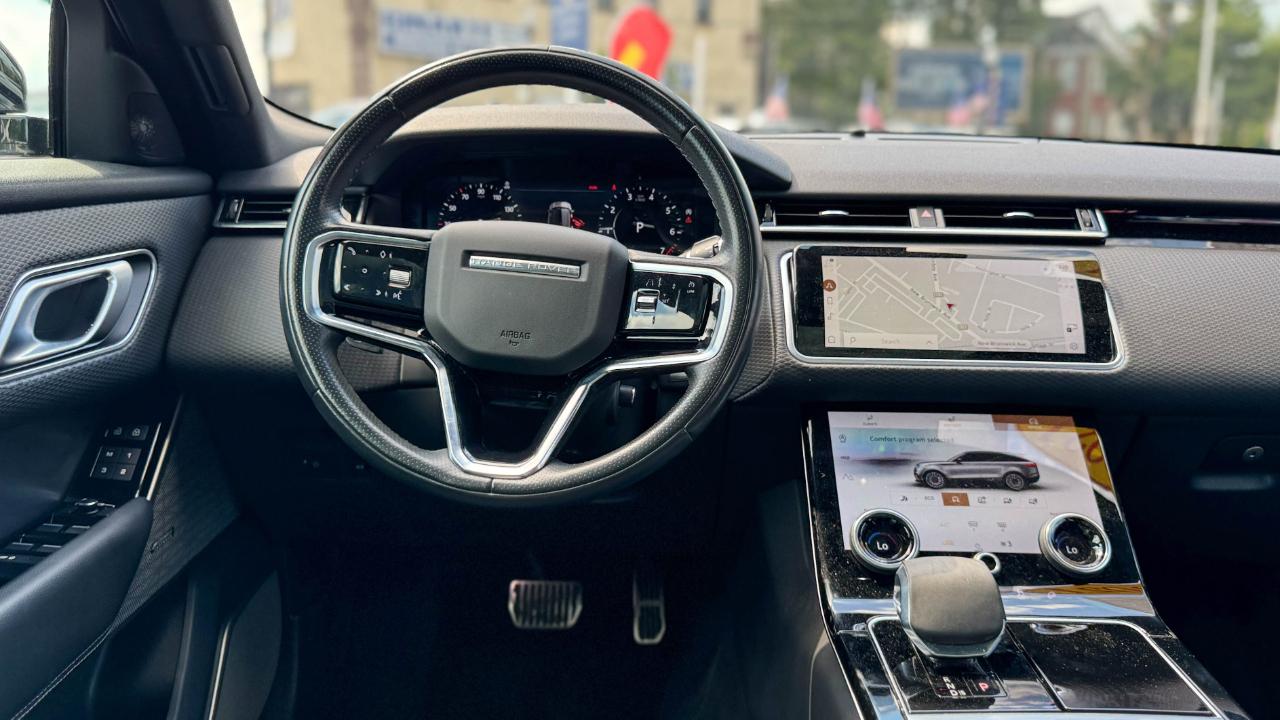 Land Rover Range Rover Velar R-Dynamic S 2021