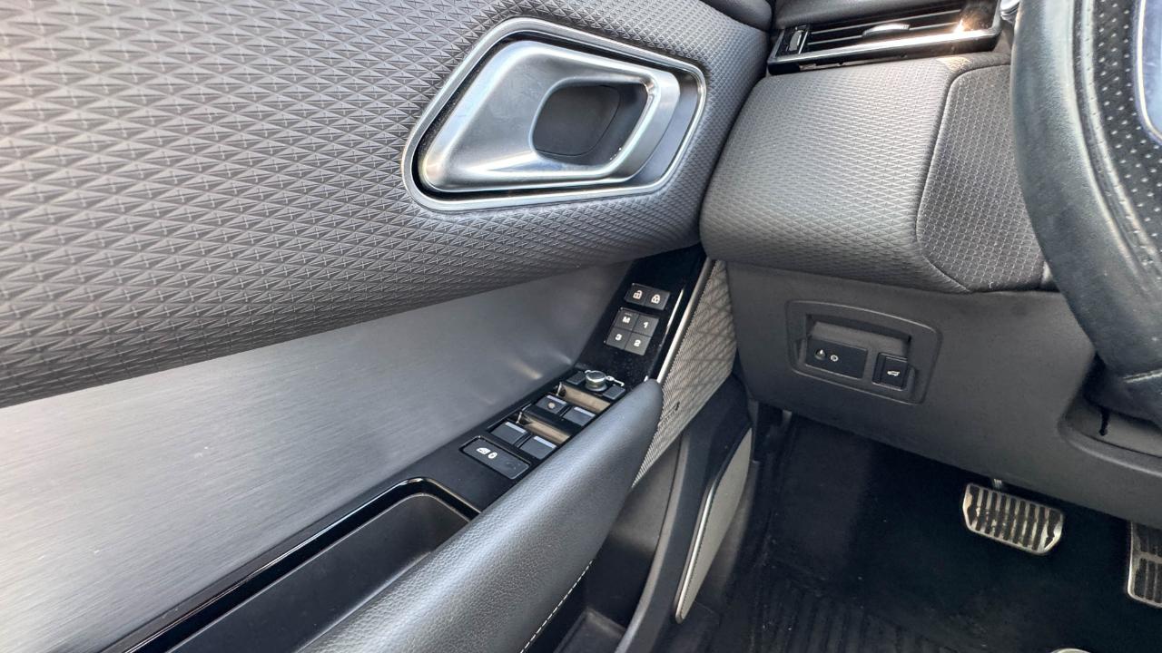 Land Rover Range Rover Velar R-Dynamic S 2021