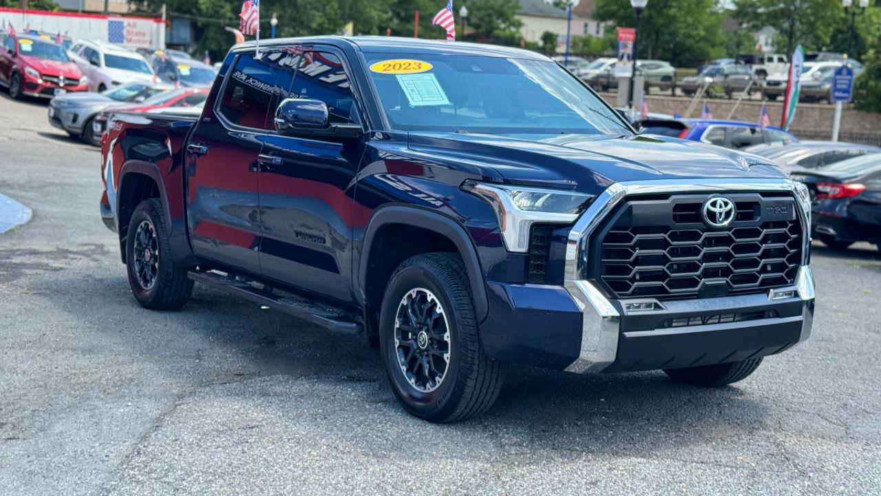 Toyota Tundra 4WD SR5 CrewMax 5.5' Bed (Natl) 2023