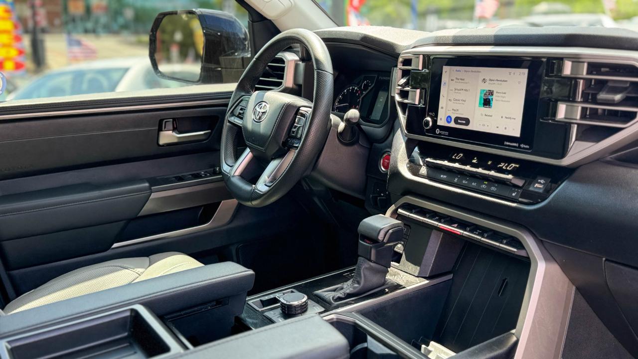 Toyota Tundra 4WD SR5 CrewMax 5.5' Bed (Natl) 2023