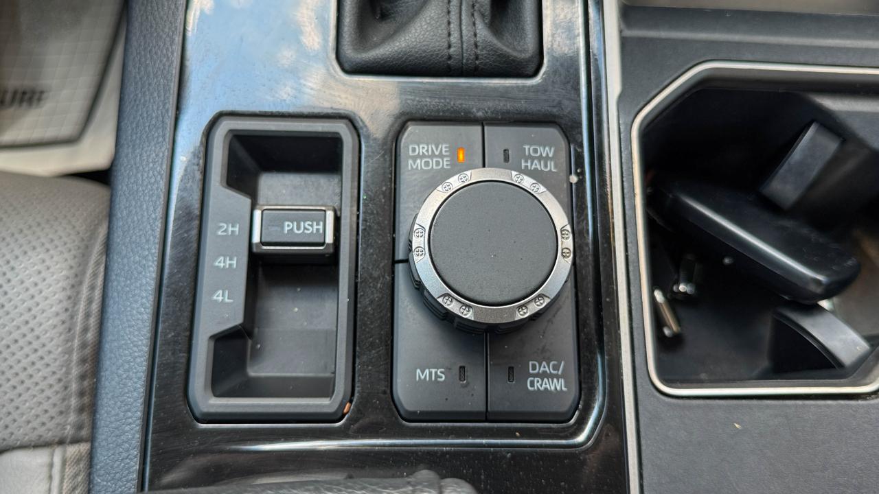 Toyota Tundra 4WD SR5 CrewMax 5.5' Bed (Natl) 2023