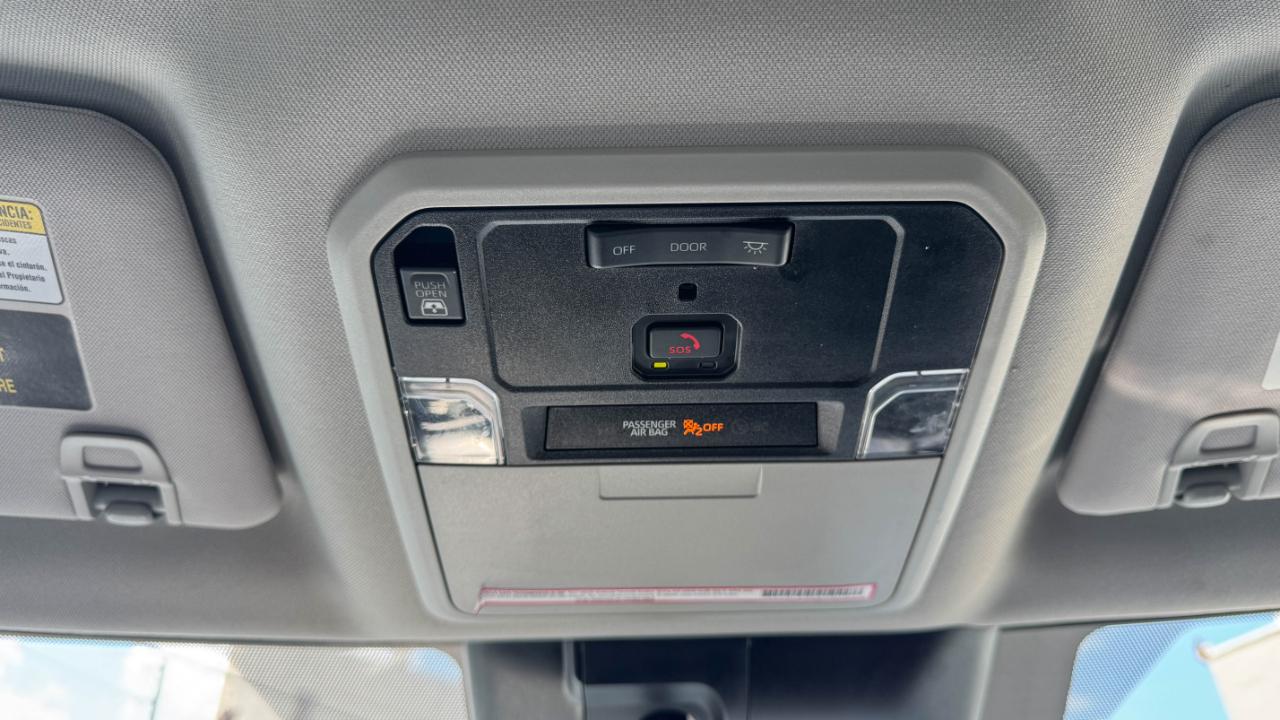Toyota Tundra 4WD SR5 CrewMax 5.5' Bed (Natl) 2023