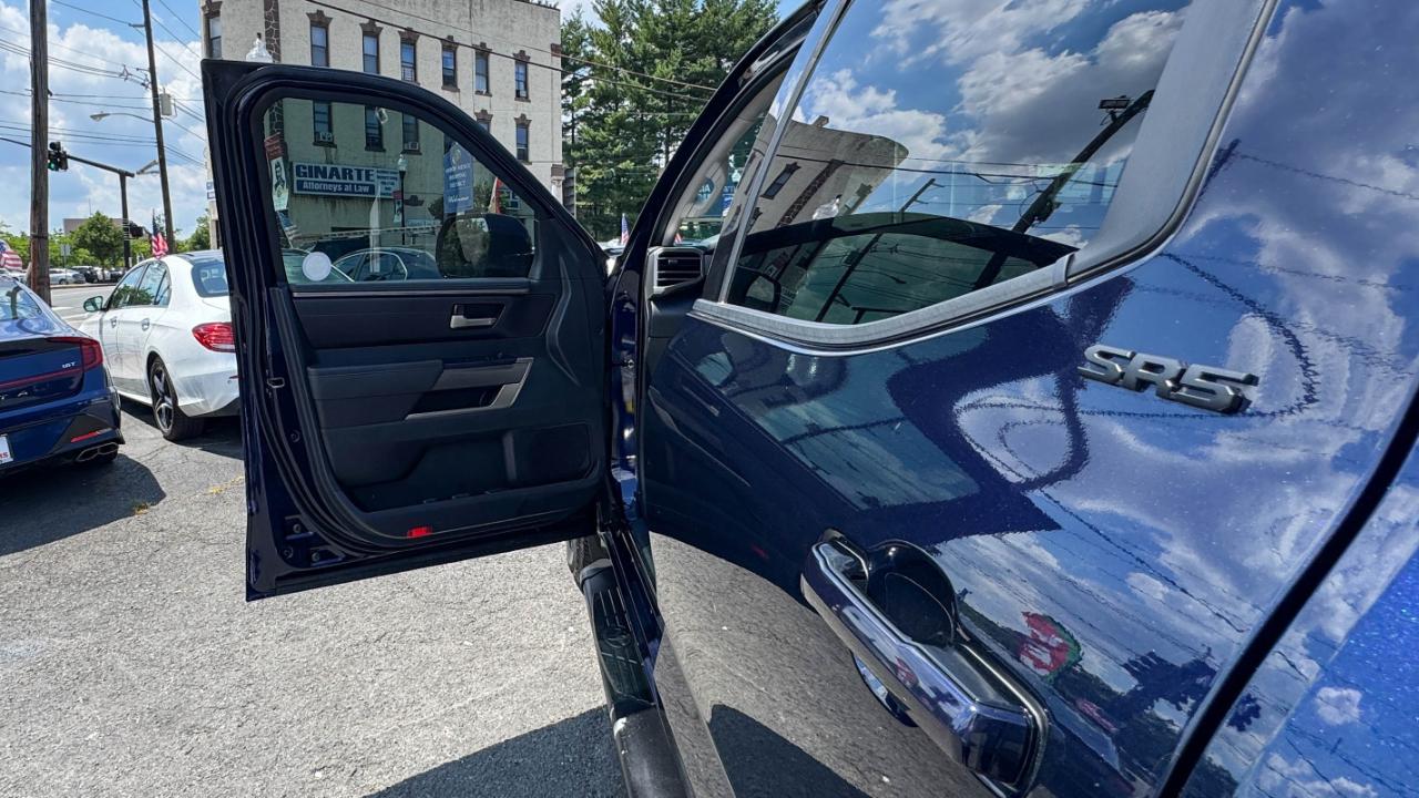 Toyota Tundra 4WD SR5 CrewMax 5.5' Bed (Natl) 2023