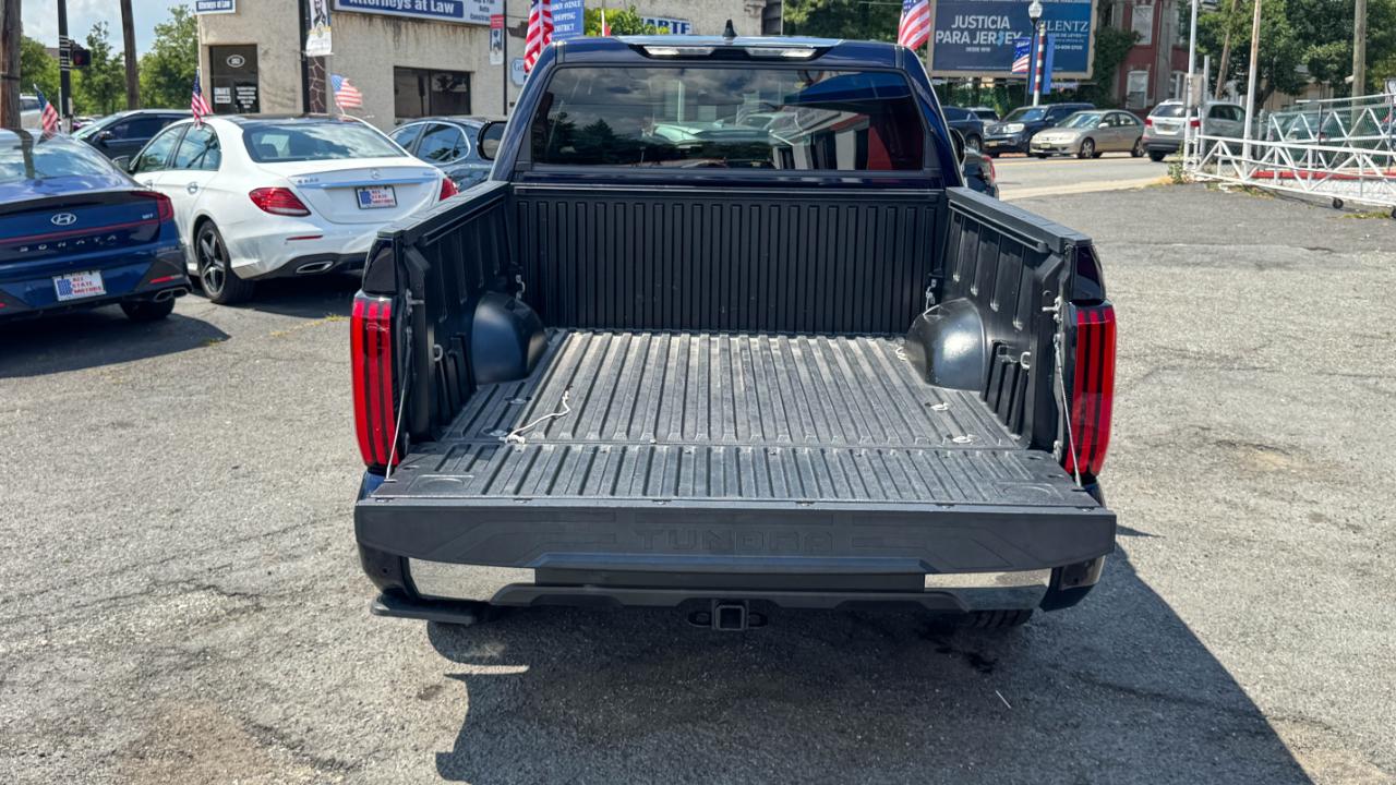 Toyota Tundra 4WD SR5 CrewMax 5.5' Bed (Natl) 2023