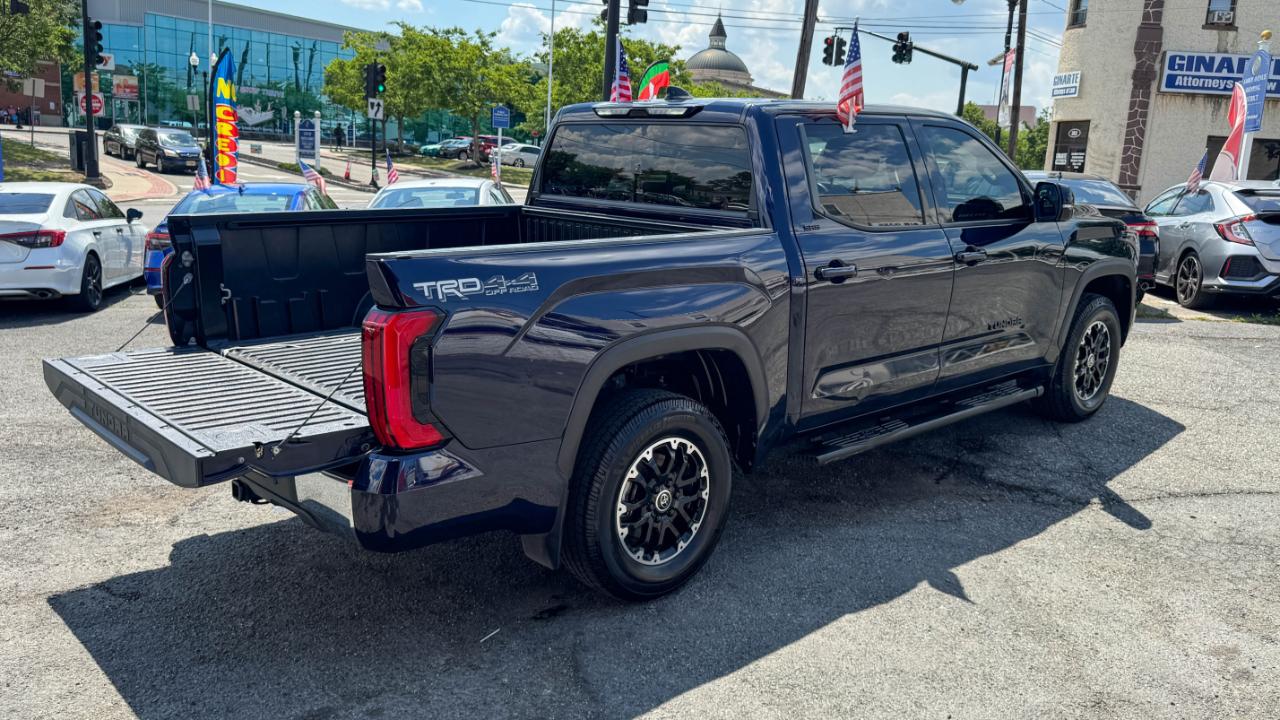 Toyota Tundra 4WD SR5 CrewMax 5.5' Bed (Natl) 2023