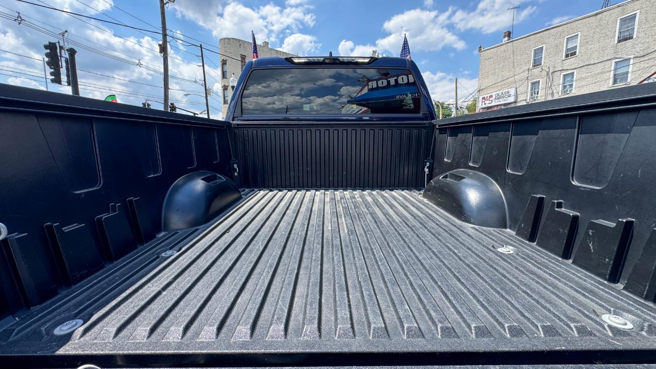 Toyota Tundra 4WD SR5 CrewMax 5.5' Bed (Natl) 2023