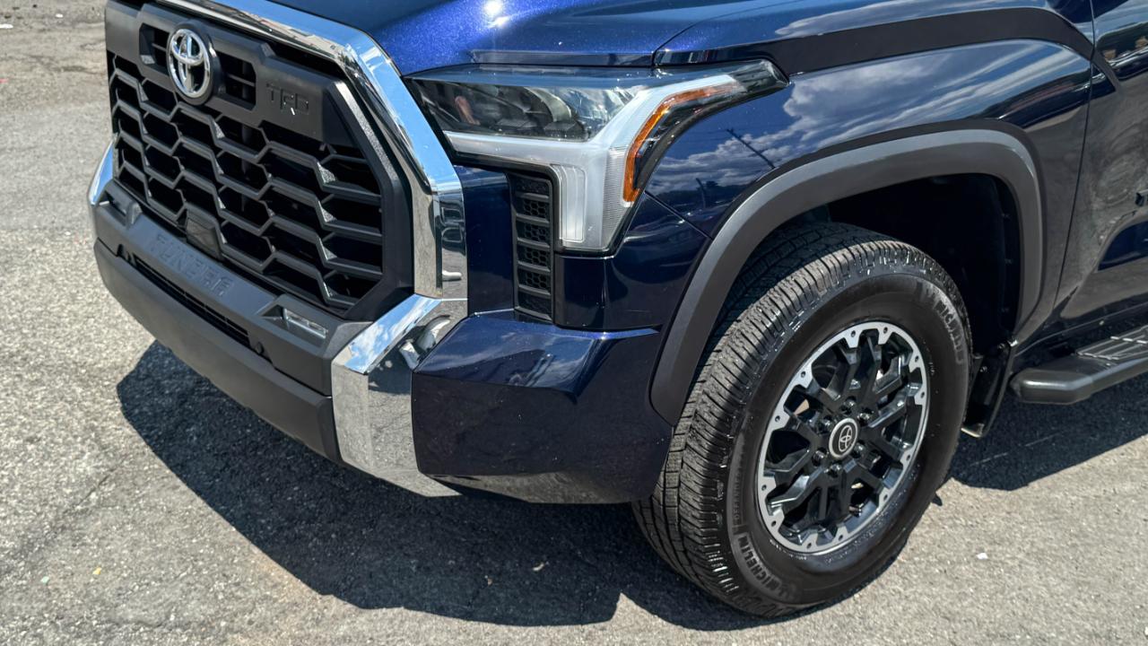 Toyota Tundra 4WD SR5 CrewMax 5.5' Bed (Natl) 2023