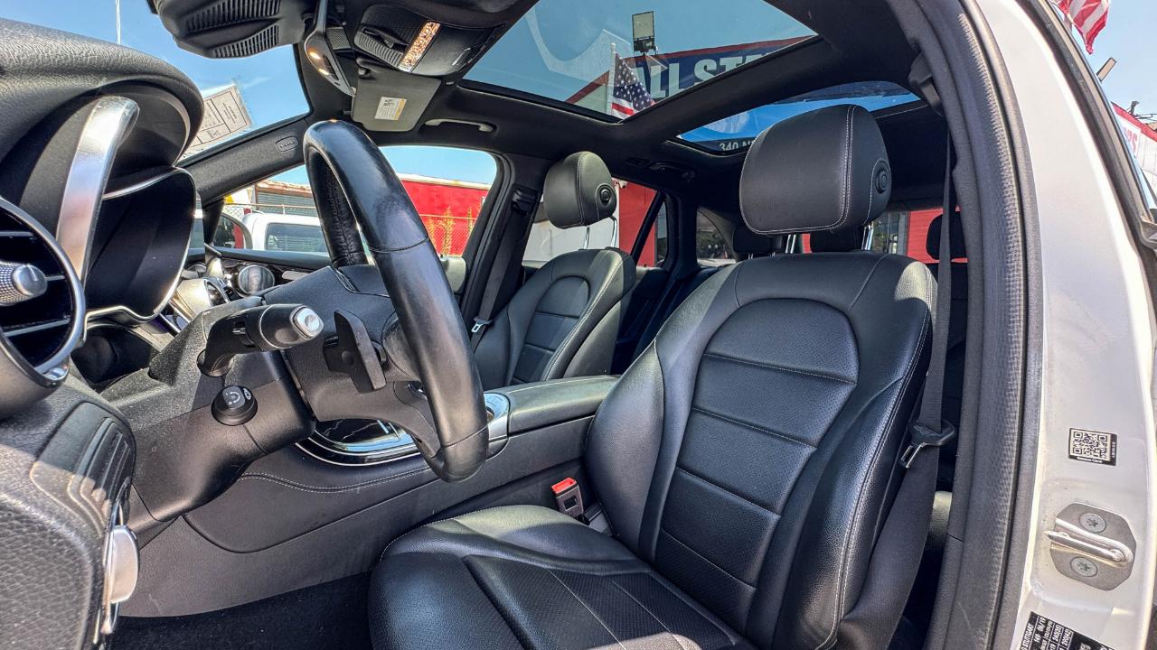Mercedes-Benz GLC GLC 300 4MATIC SUV 2020
