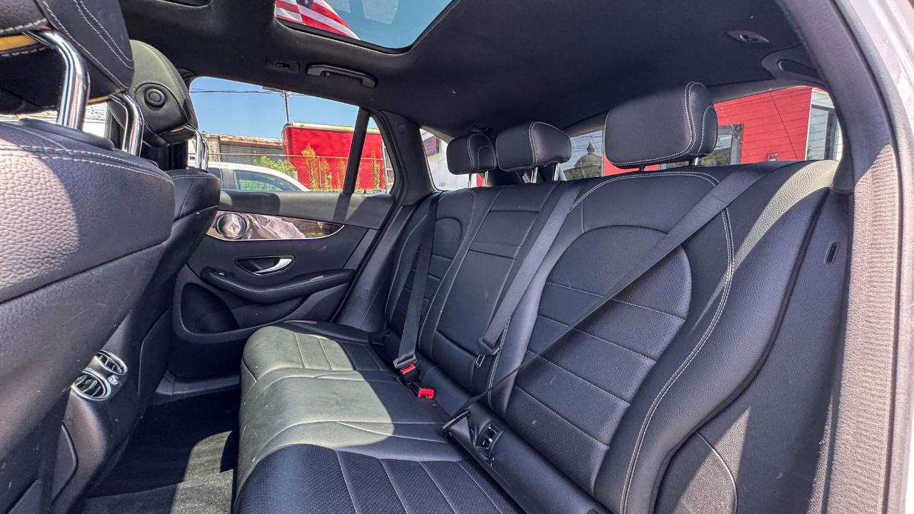 Mercedes-Benz GLC GLC 300 4MATIC SUV 2020